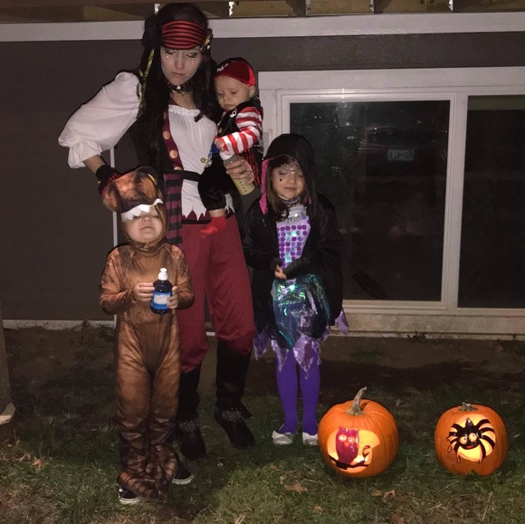 Meet your Posher, Raychel - Picture 11 of 16